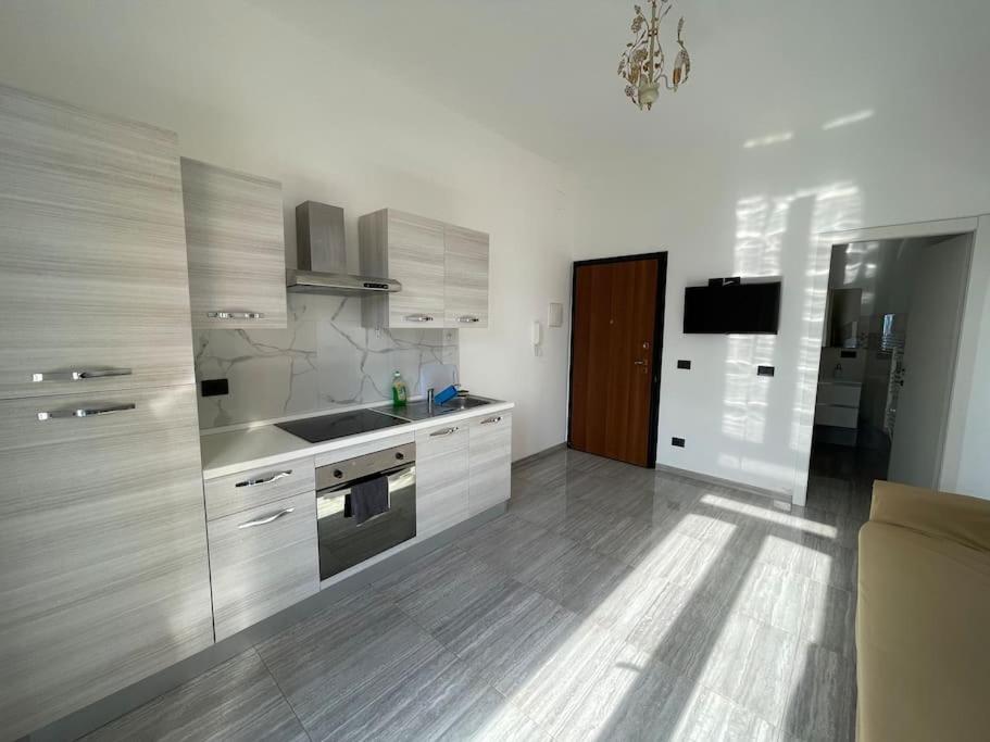 Winter Appartement Vado Ligure Buitenkant foto
