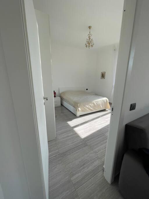 Winter Appartement Vado Ligure Buitenkant foto